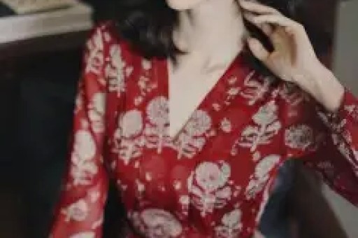 负债千万、母子反目47岁倪虹洁近况曝光给无数中年人提个醒 负债千万、母子反目47岁倪虹洁近况曝光给无数中年人提个醒