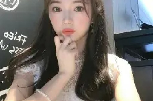 骗捐并育有一子？江歌母亲被曝有过四次婚姻被质疑“卖惨人设”